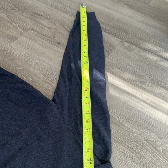 Men’s Blue Sweater - Picture 6 of 7